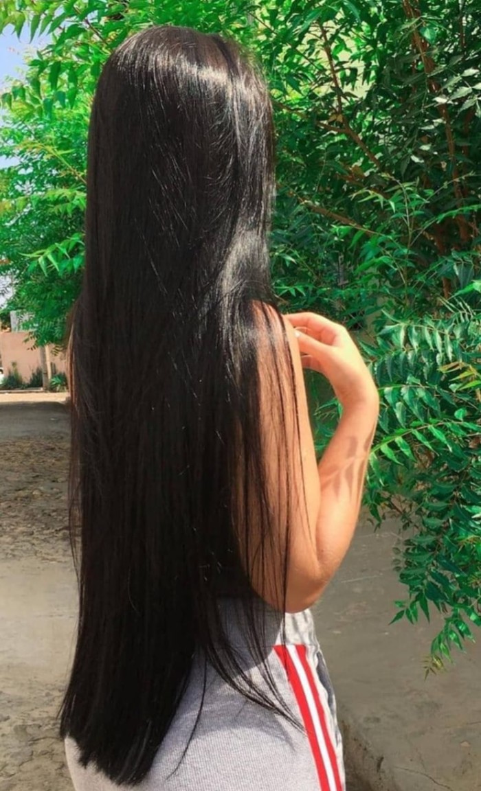 UNA CHICA MUY SENSUAL