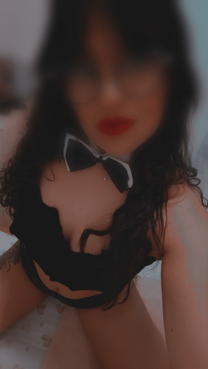 JOVENCITA EDUCADA, SEXY, ELEGANTE Y DIVERTIDA