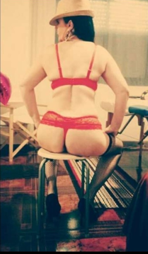 MASAJE SENSUAL CON DOBLE RELAX