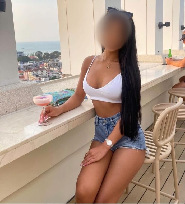 Jovencita italiana caliente Los Cristianos