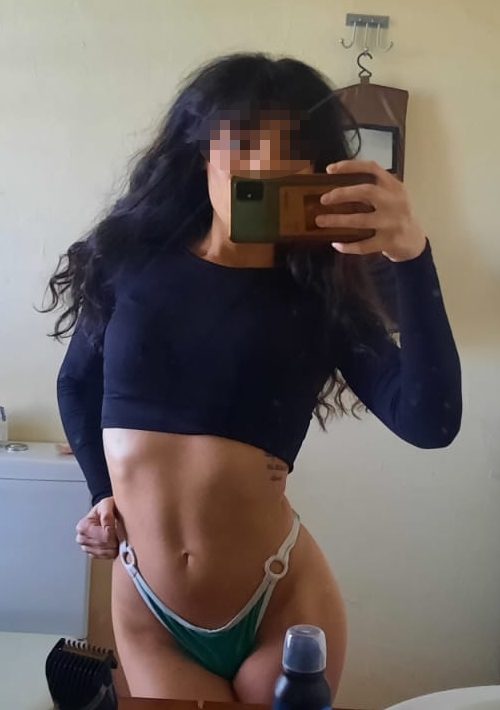 ESPÑOLA, JOVENCITA, DELGADITA. HOY ME ESTRENO