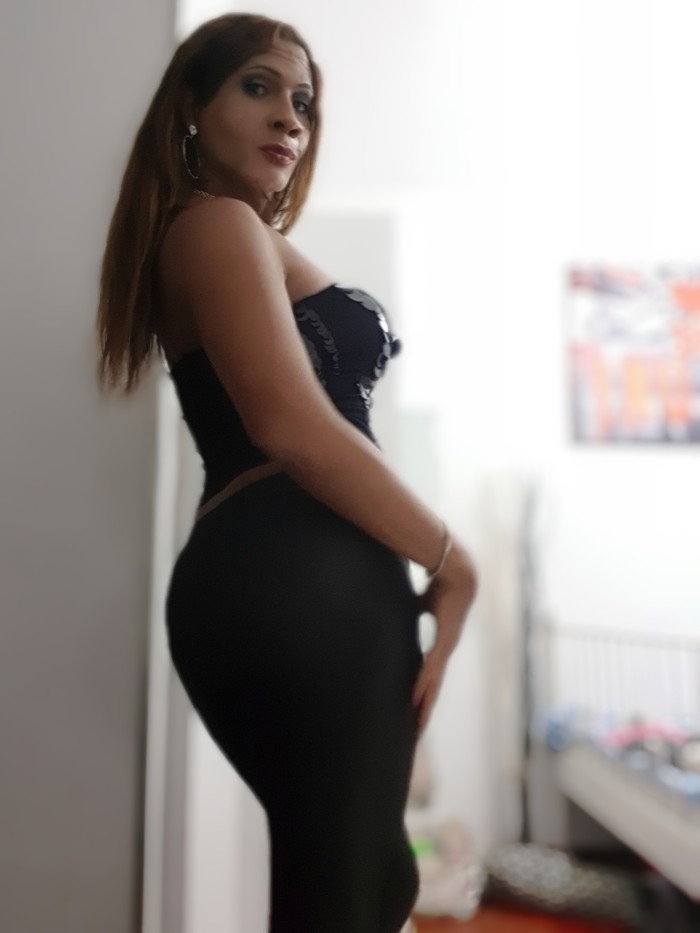 LATIN HURRICANE LANDS IN BENALMADENA TRANS FOX AVA