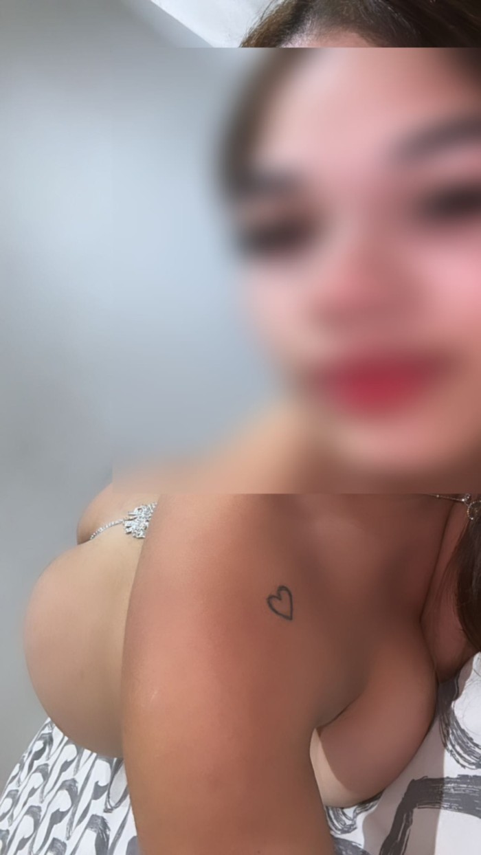 TE DEJARE COMERME TODITA