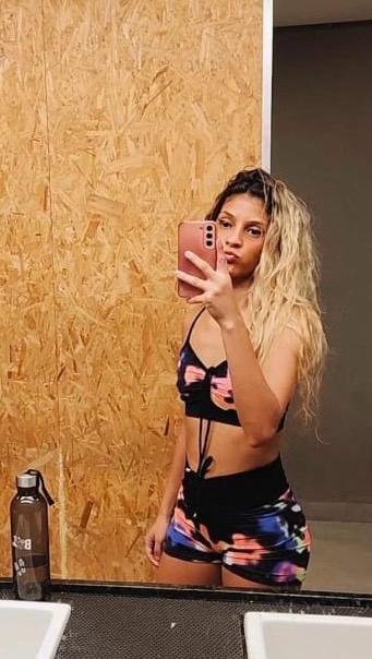 Cris chica trans caliente