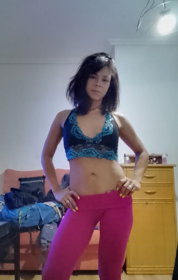 COLOMBIANA LADRONA ROBA DINERO ROPA SC PIDE PLAZA