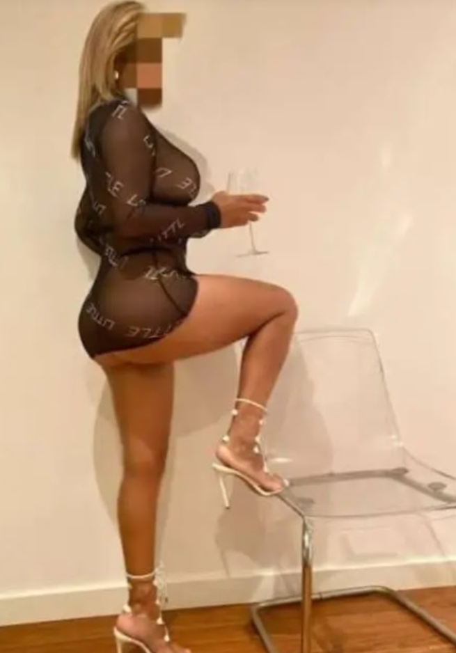 ESCORT COMPLETA Y COMPLACIENTE