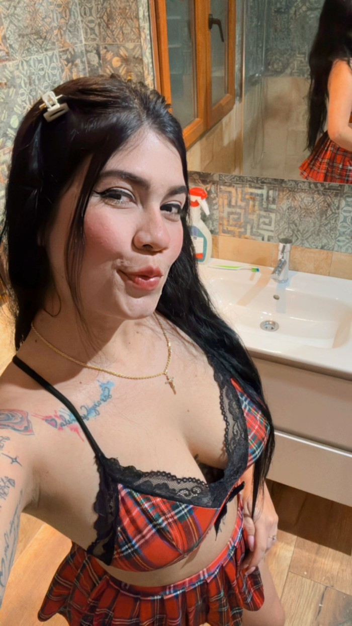 HERMOSAS CALIENTESFIESTERAS Y CACHONDAS