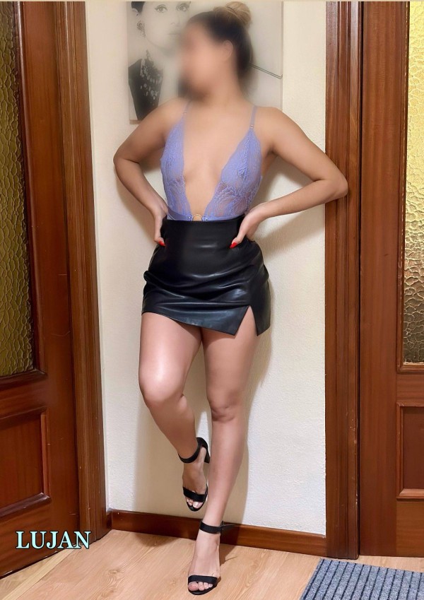 Guapetones, disfrutad de unas hermosas masajistas