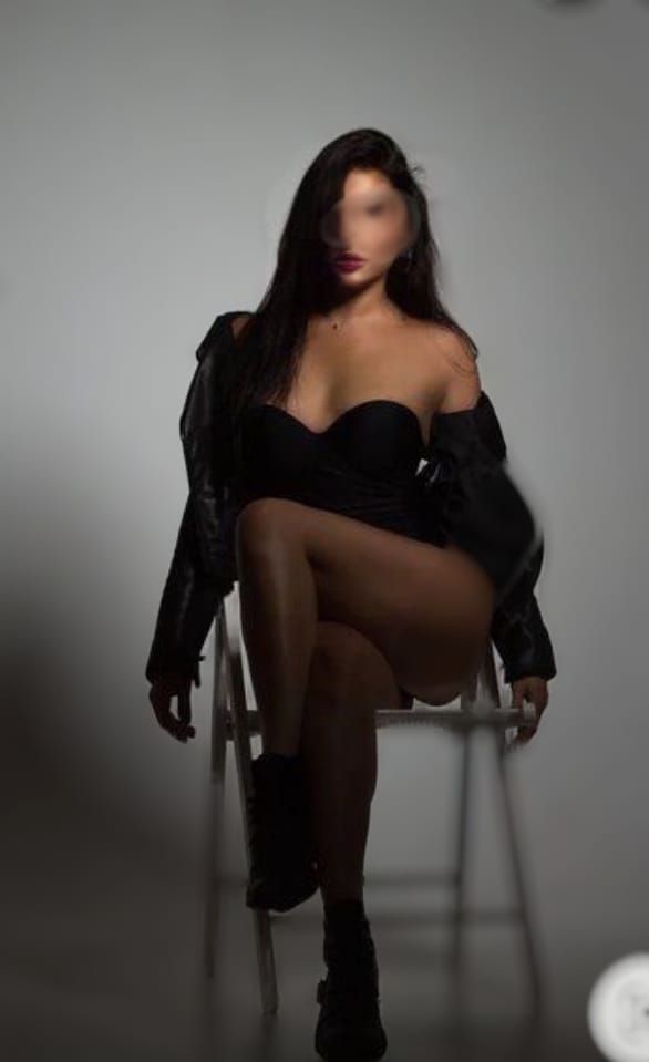 CATALINA 25 años, DULCE, SENSUAL y DIVERTIDA