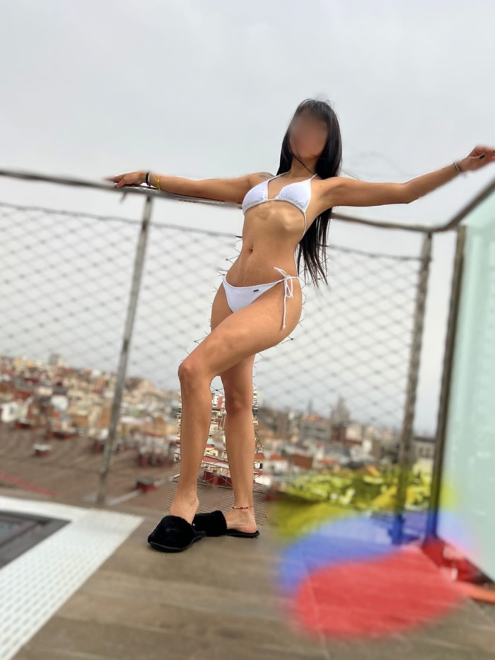 CATALINA 25 años, DULCE, SENSUAL y DIVERTIDA