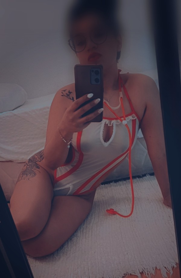 NOVEDAD YASMIN DIVERTIDA DISCRETA SALIDAS 24HS