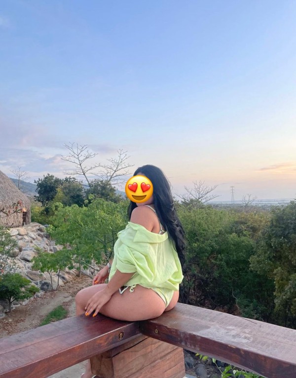 Novedad en HUELVA ,SOY DE PECHOS GRANDES deliciosos Y RELLENITA