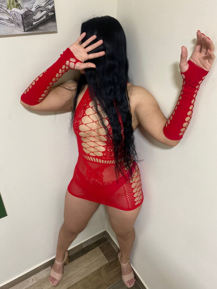 LATINA CACHONDA CON EXPERIENCIA ALZIRA CARCAIXENTE