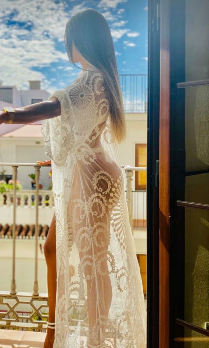 Hermosa escort de lujo