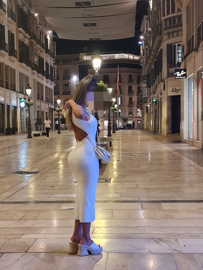 Hermosa escort de lujo