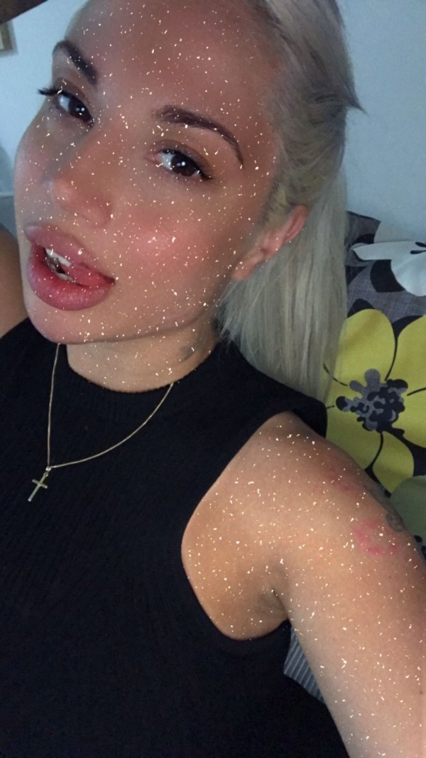 ZOE,26AÑOS,URUGUAYA,NUEVA EN MARBELLA