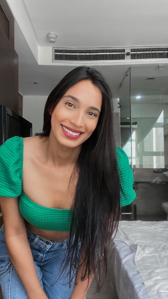 Soy Manuela 24 años