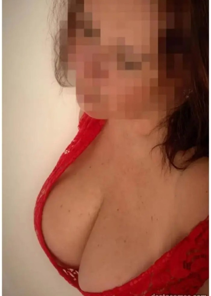 Angela madura española cariñosa y profesional