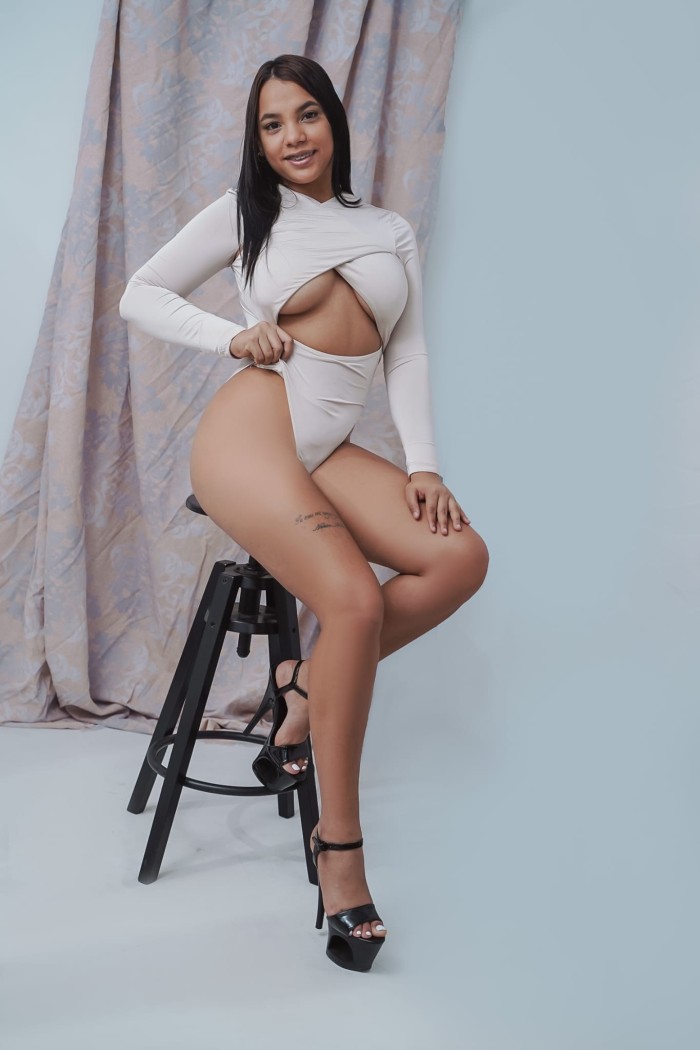 Soy Cristal puro fuego sentirás a mí lado