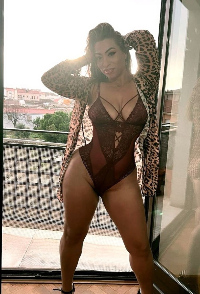 ESTAMOS NUEVAS POR ESTE HERMOSO PUEBLO