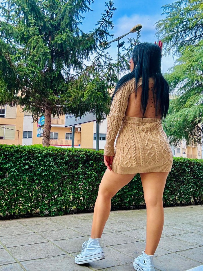 CALIENTE VENEZOLANA JOVENCITA RECIEN LLEGADA