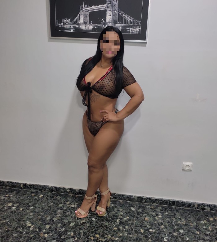 VEN Y DANOS TODA ESE LECHITA