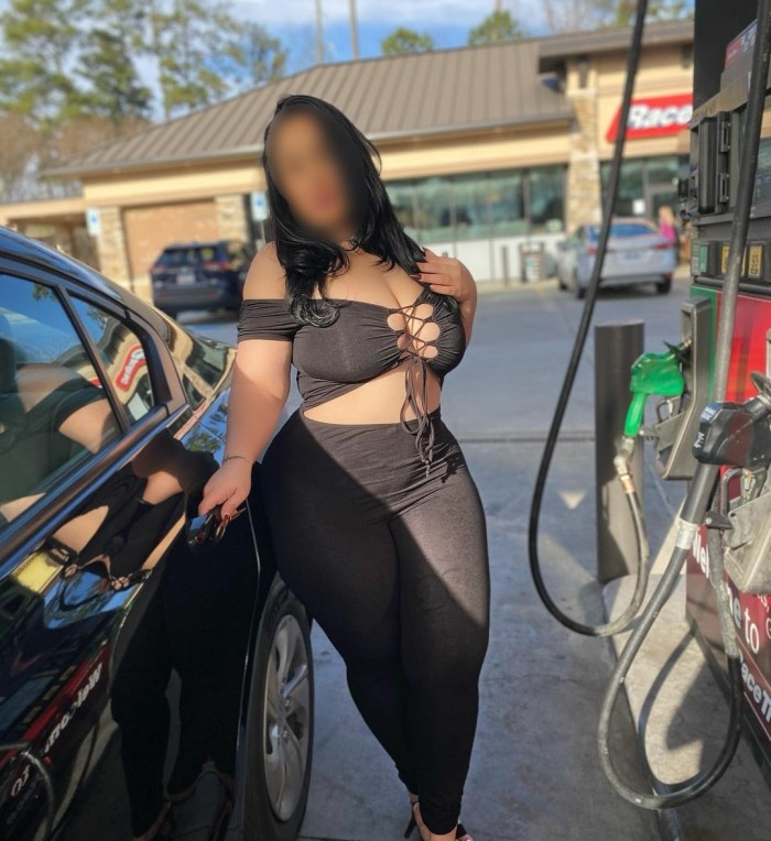 NOS METEREMOS UNAS RICAS FOLLADAS