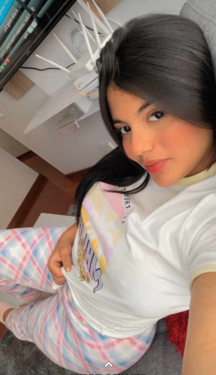 Joven colombiana 22 años en mostoles