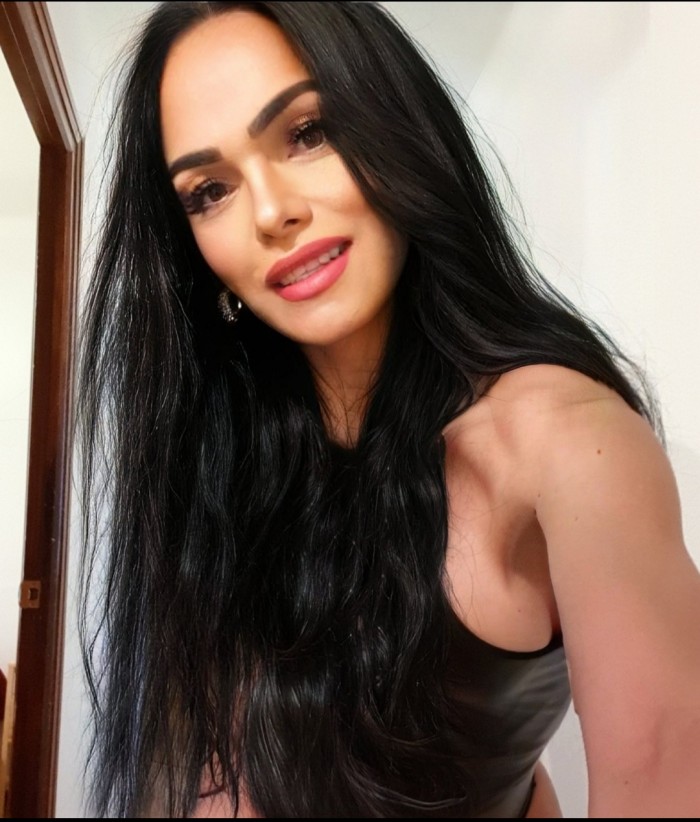 Travesti Morenaza disponible en Madrid