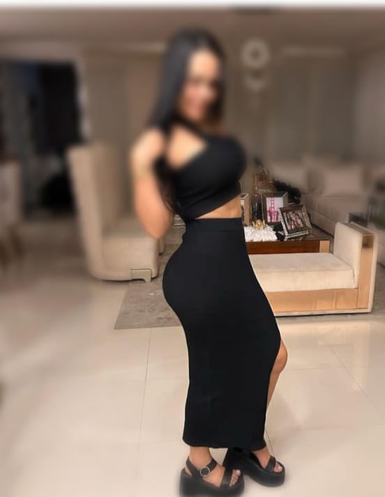 TE QUIERO SACAR LA LECHE CON  MI BOQUITA