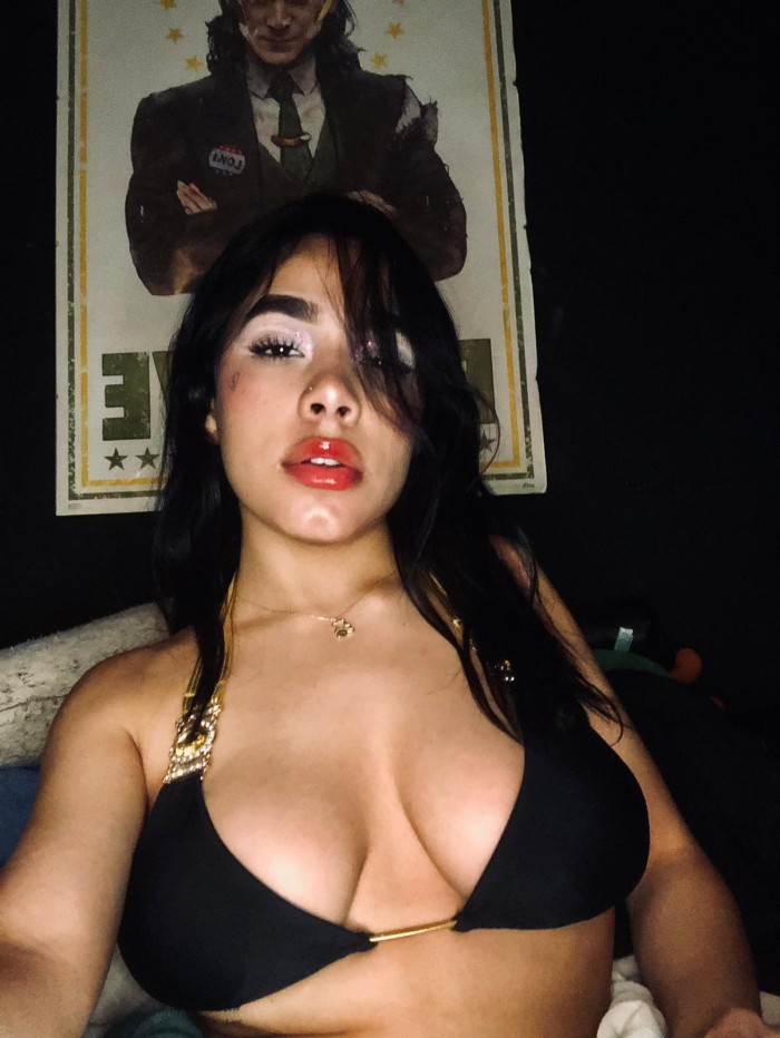 SAMANTHA LA FLACA DE TUS SUEÑOS NOVEDAD EN VALENCI