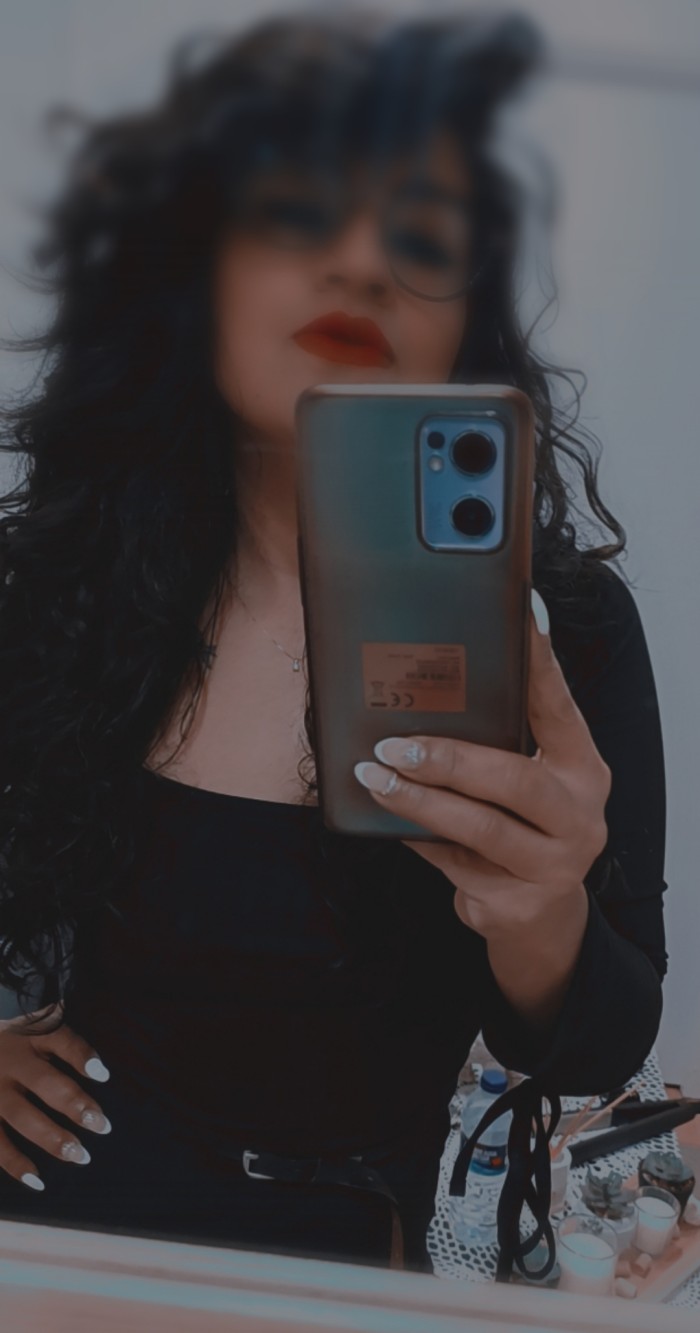 SUPER IMPLICADA, HERMOSA NIÑA!!!