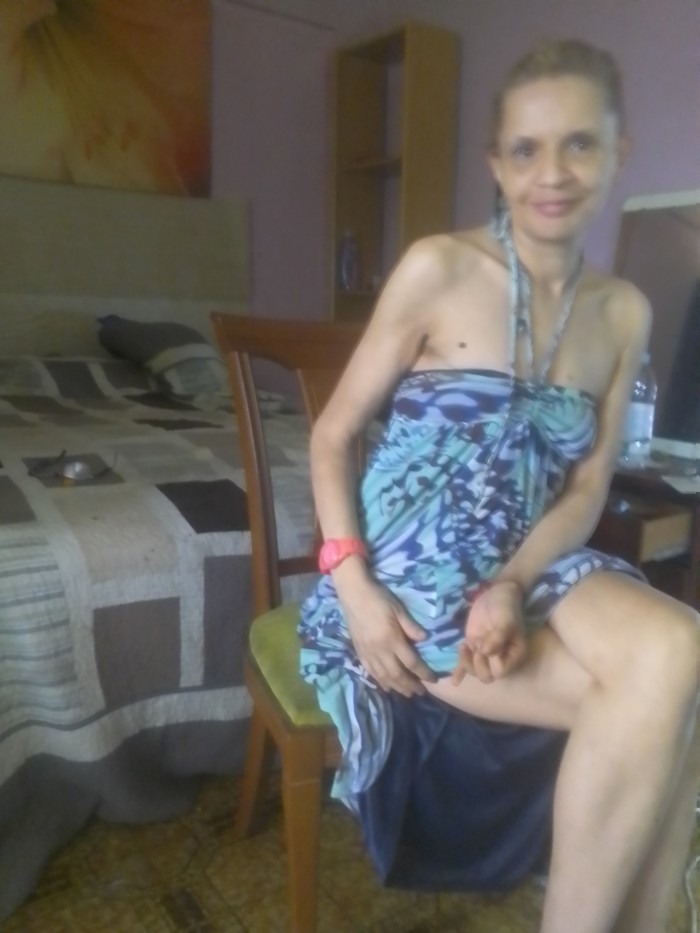 Aprovecha y me la pasé un ratito con tu viciosilla