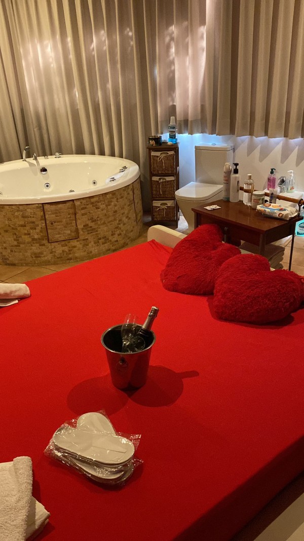 Alquilo loft con jacuzzi por horas mínimo 3 horas