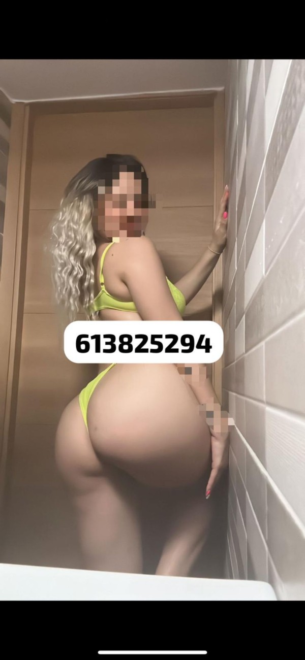 Hola soy veronica una jovencita Estudiante un poquito traviesa