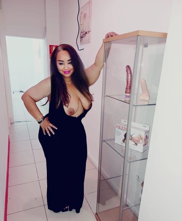 Ven hasta la última gota  en mi boca