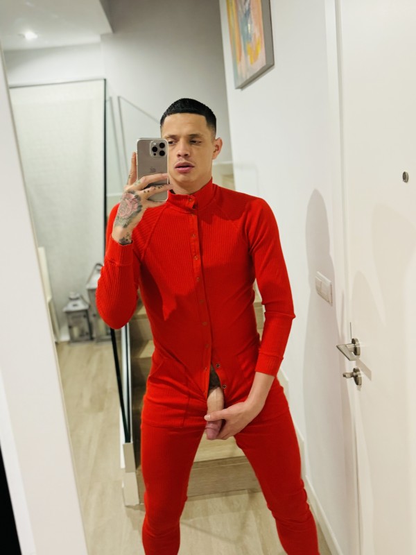 SANTANDER CENTRO LLEGA MODELO BIXESUAL Y ACTOR PORNO PROFESIONAL CENTRO