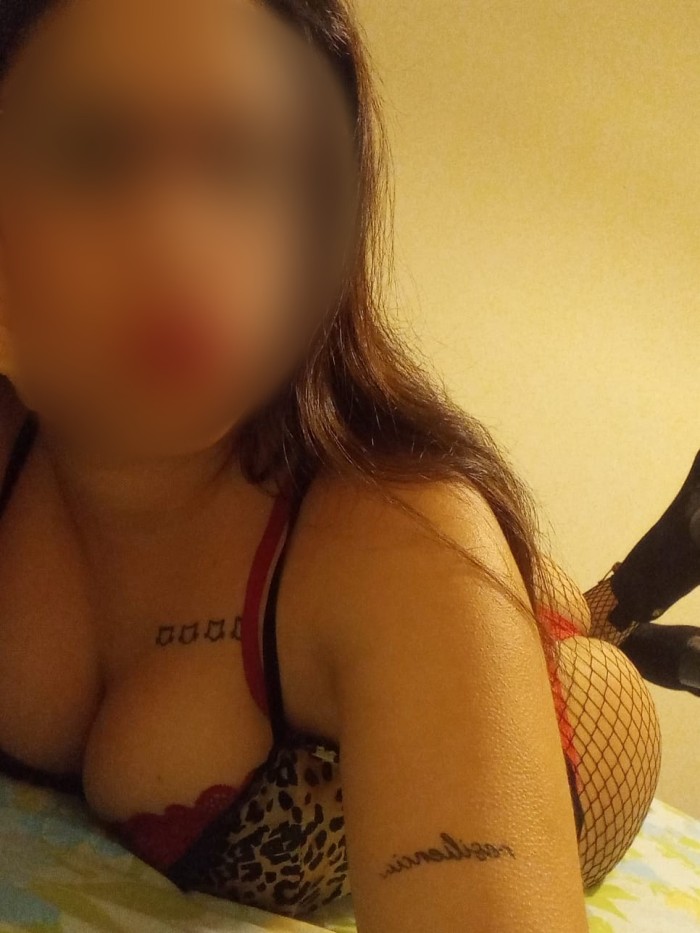 Latina fogosa y muy sexy