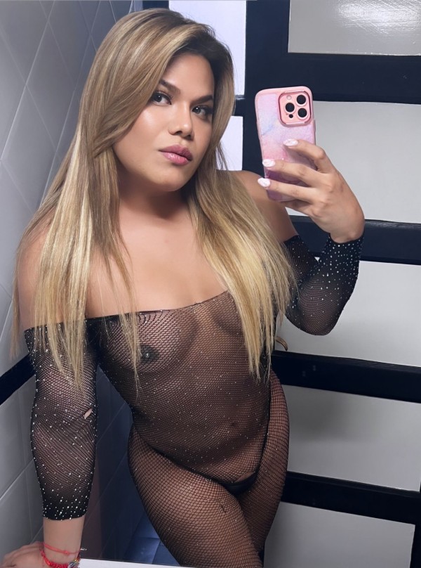 NOVED KAROL CHICA TRANS DISPONIBLE 24H