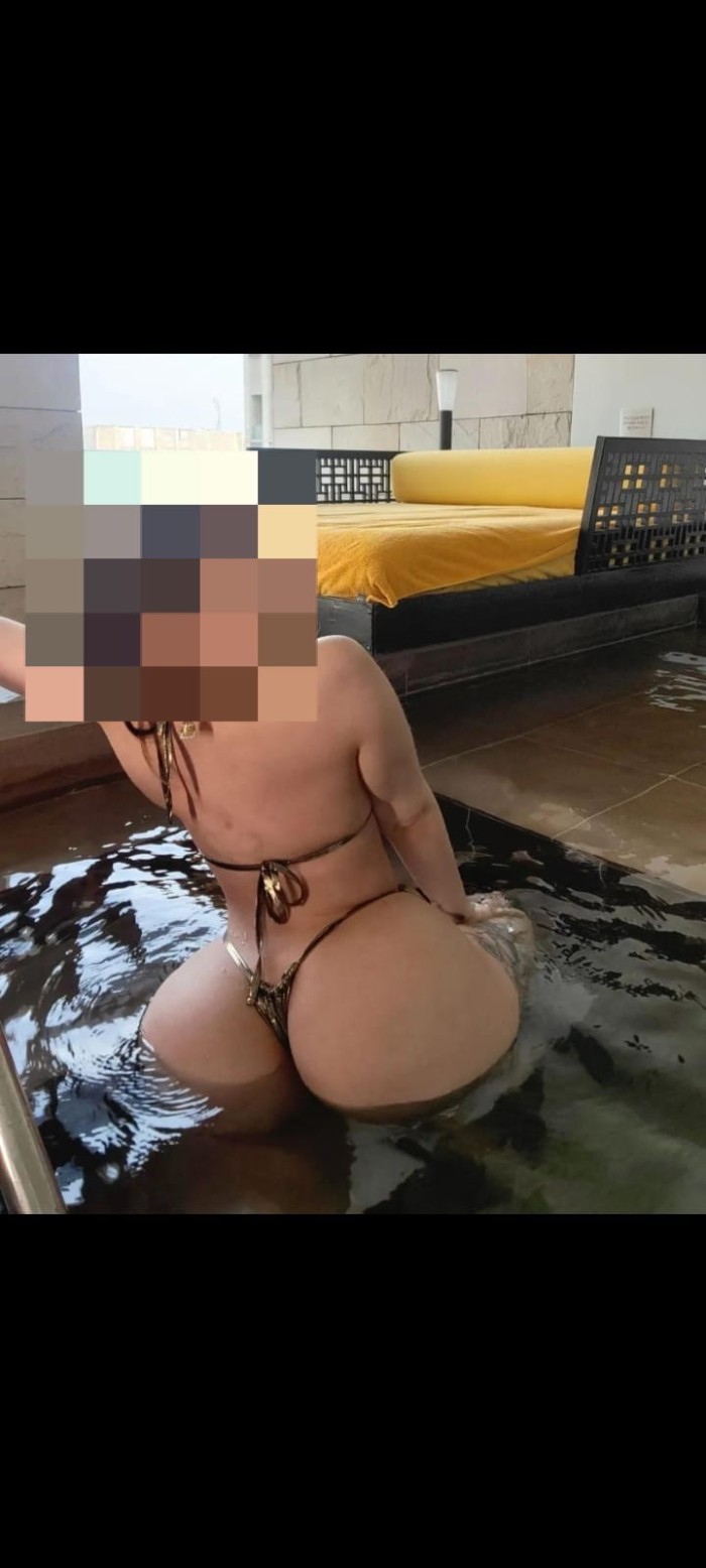 DOMINICANA MADURITA EN PARLA 24h