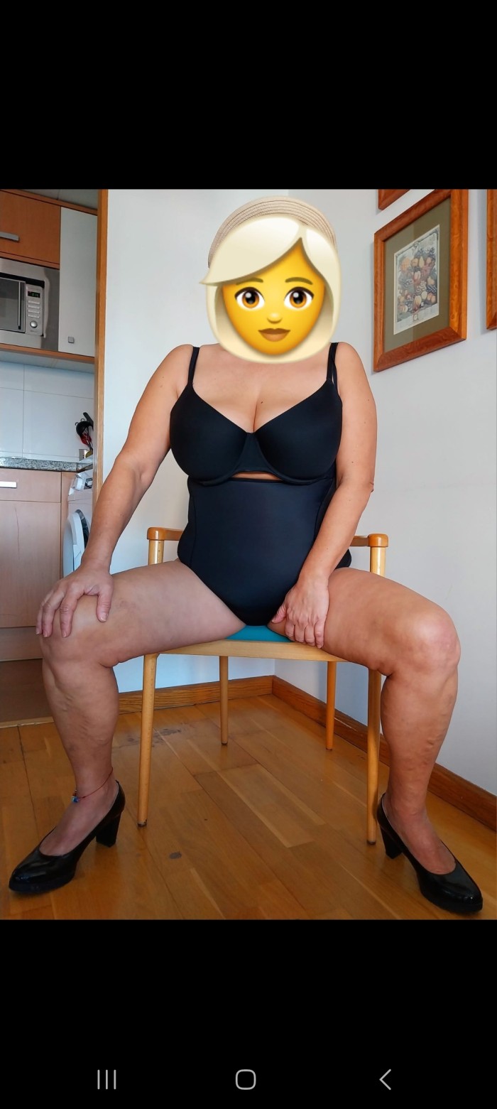 Madurita, discreta, ven a mi piso, latina madura