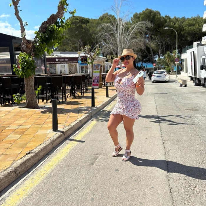 COLOMBIANA EN MADRID PARA ENCUENTOS