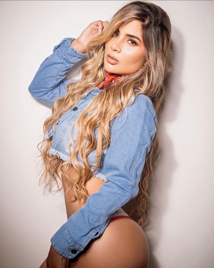 SOY TANIA ESCORT VENEZOLANA NUEVA EN IBIZA