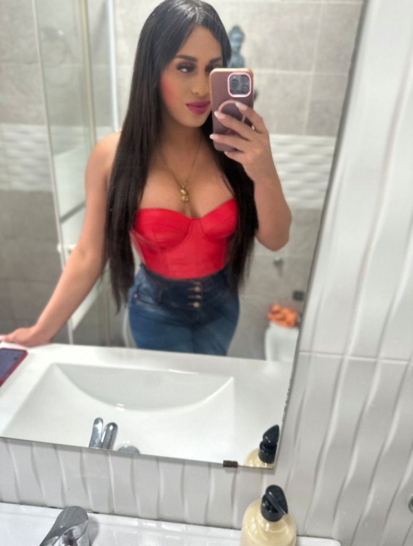 Me llamo Karen Me defino como una chica divertida