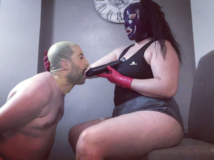 BDSM online y presencial dominación femdom juegos de rol fetichismos