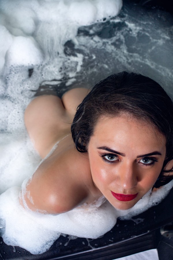 Sofia, chica perfecta para encuentros fogosos.