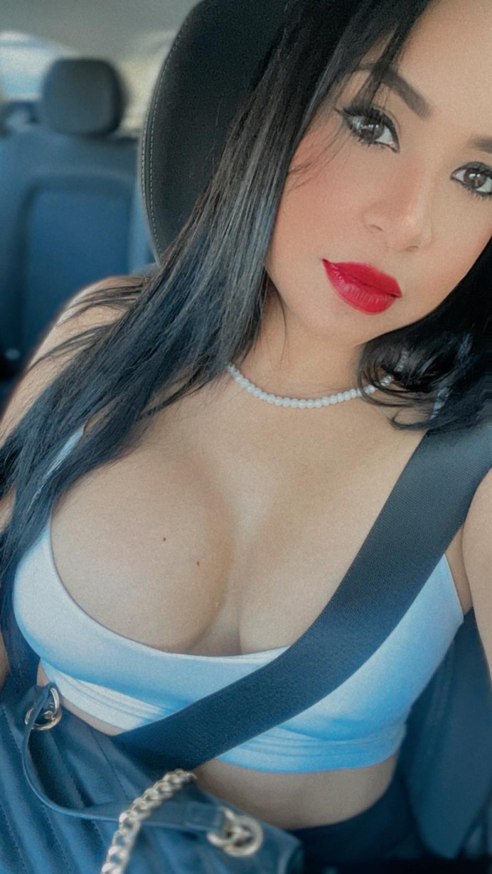 Latina nueva en la ciudad buscando nuevas experien