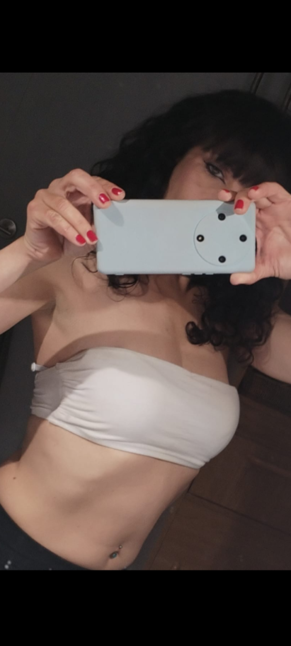 PAULA…CATALANA… TRATO DE NOVIOS..