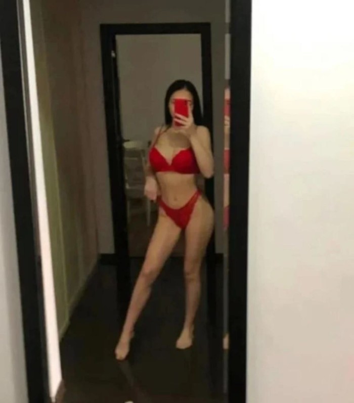 Alina DE NUEVO EN BENIDORM MUY DULCE LLAMAME