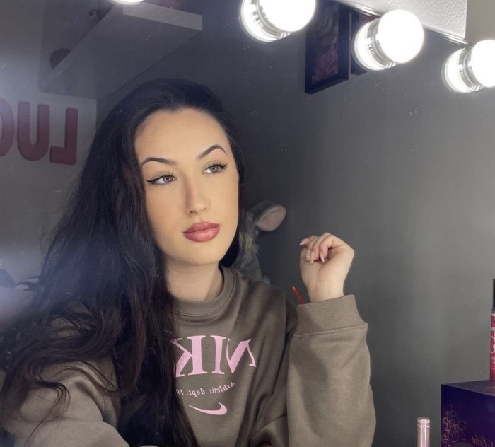 Soy una cachonda ven a conocerme y lo verás